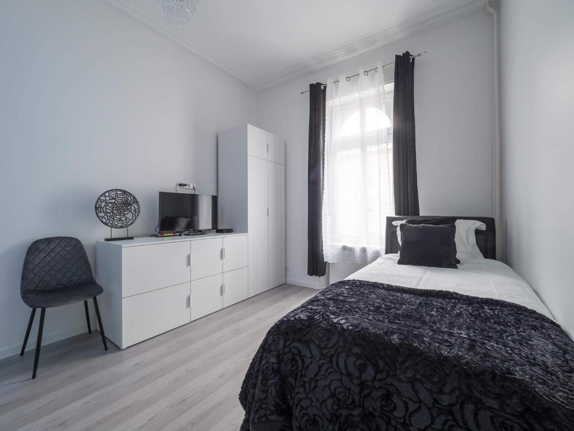 Bright Single In * Luxemburg